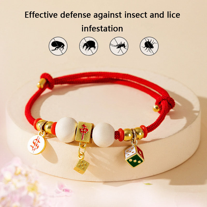 Insect-Repellent Camphorwood Cat Collar With Lucky Bell canrusupet