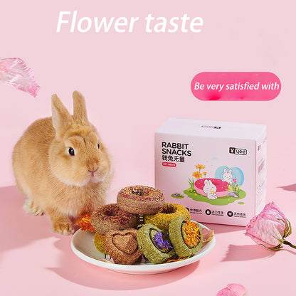 Rabbit Flower Cake Molar Snack Gift Box Set