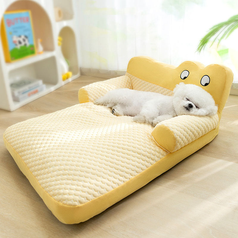 Big Eye Pattern Cool Feeling Sofa Style Dog Kennel For Pet canrusupet