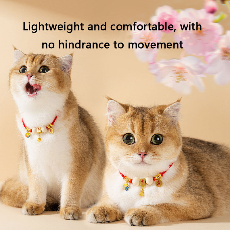 Insect-Repellent Camphorwood Cat Collar With Lucky Bell canrusupet