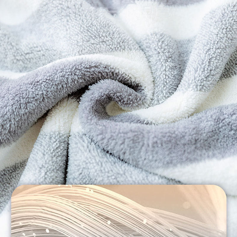 Full Package Quick Drying Dog Towel Bathrobe For Cats Dogs canrusupet