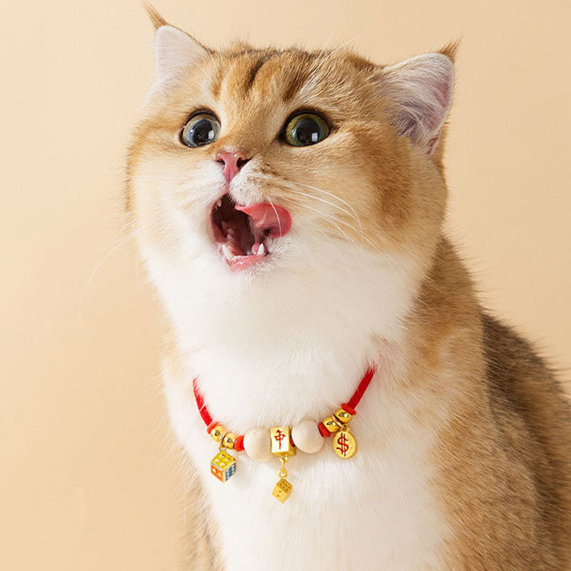 Insect-Repellent Camphorwood Cat Collar With Lucky Bell canrusupet