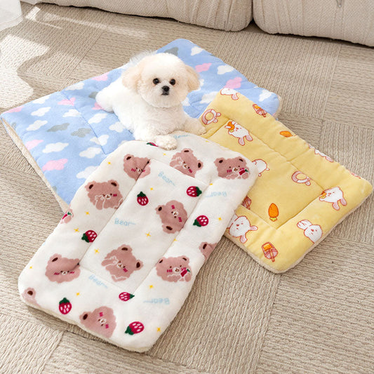 Cartoon Style Flannel Dog Blanket For Dogs Cats canrusupet