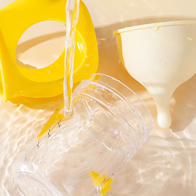 Silicone Material Dog Water Bottle For Newborn Puppies canrusupet