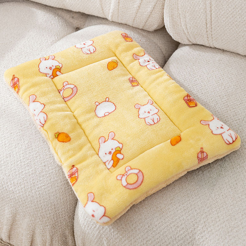 Cartoon Style Flannel Dog Blanket For Dogs Cats canrusupet