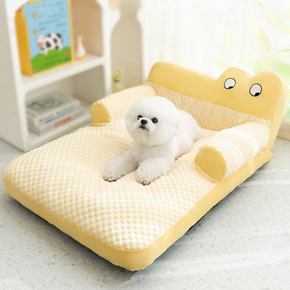 Big Eye Pattern Cool Feeling Sofa Style Dog Kennel For Pet canrusupet