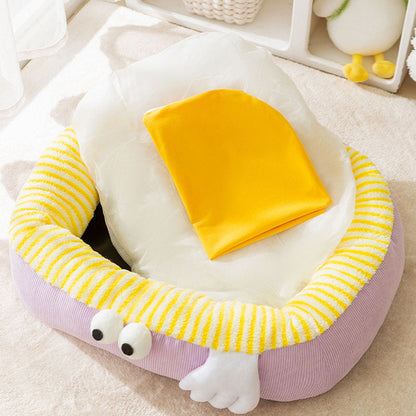 Big Eyed Cute Pattern Dog Kennel For Small And Medium Dogs canrusupet