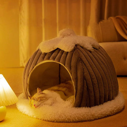 Arctic Snowhouse Enclosed Pumpkin Style Cat Bed For Pet canrusupet
